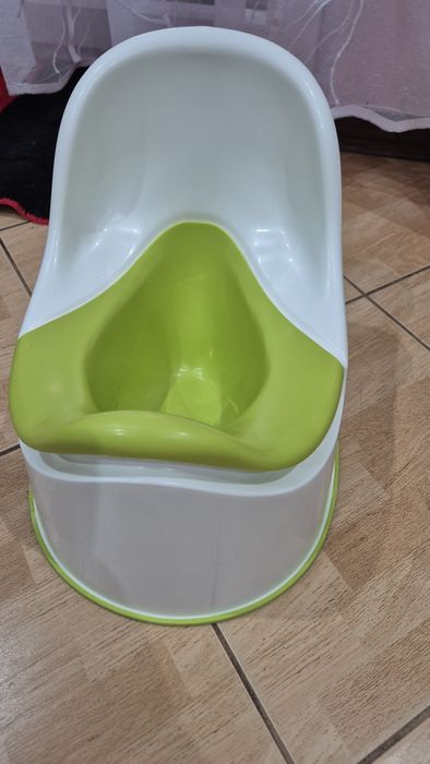 Nocnik dla maluszka Ikea