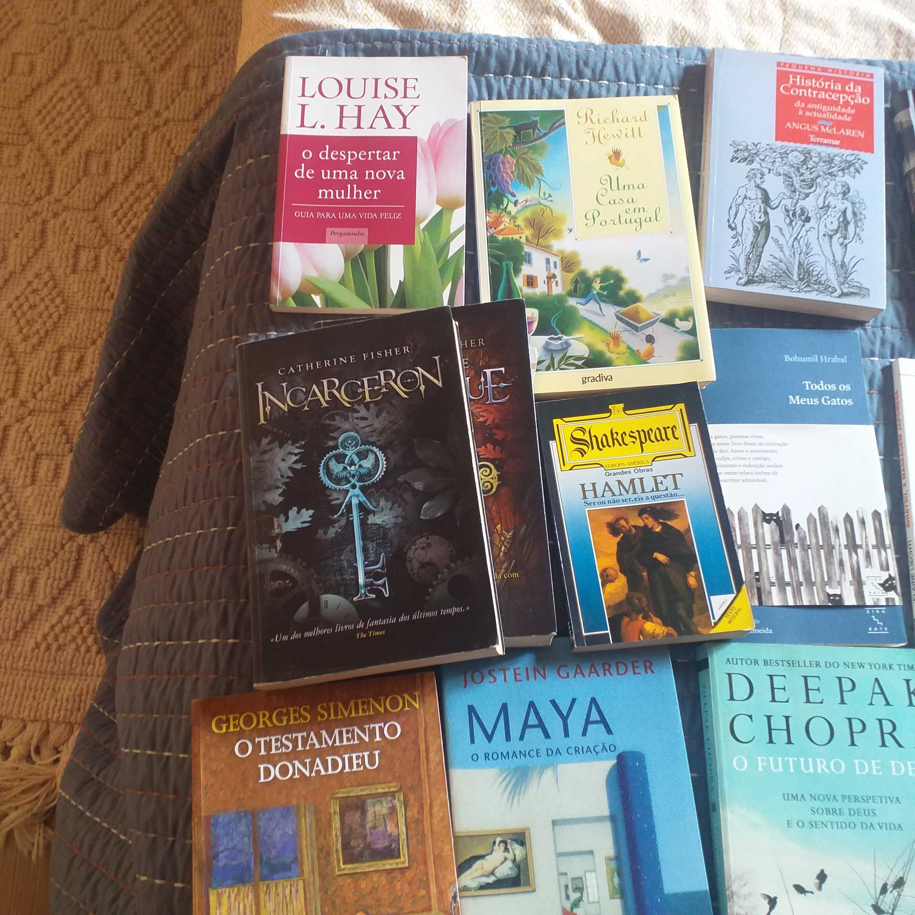 Livros  variados