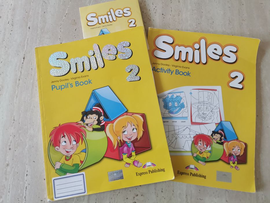 Smiles 2 Activity Book + Pupil's Book plus CD