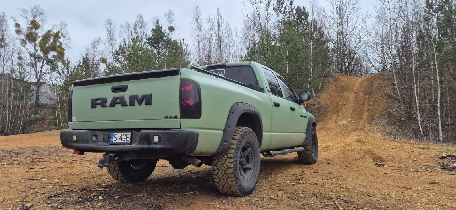 Dodge Ram 1500 4x4 V8 4.7l LPG