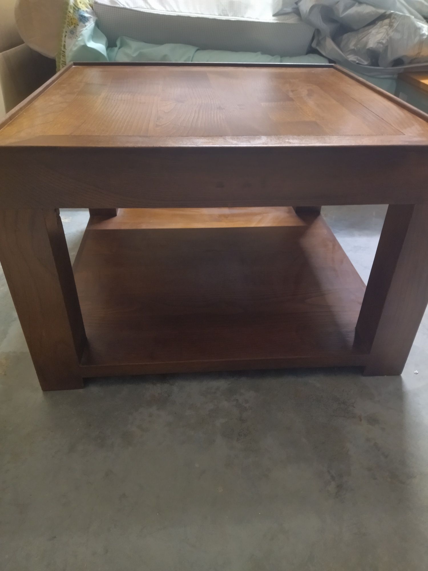 Mesa apoio de sala