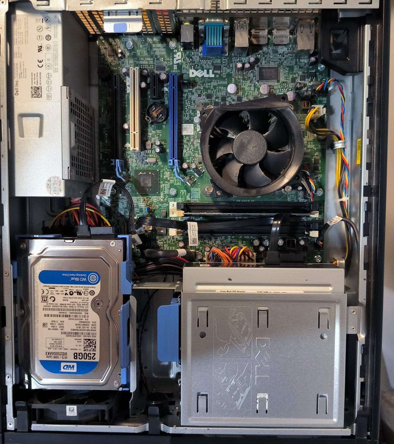 2 komputery stacjonarne Dell Optiplex 7010