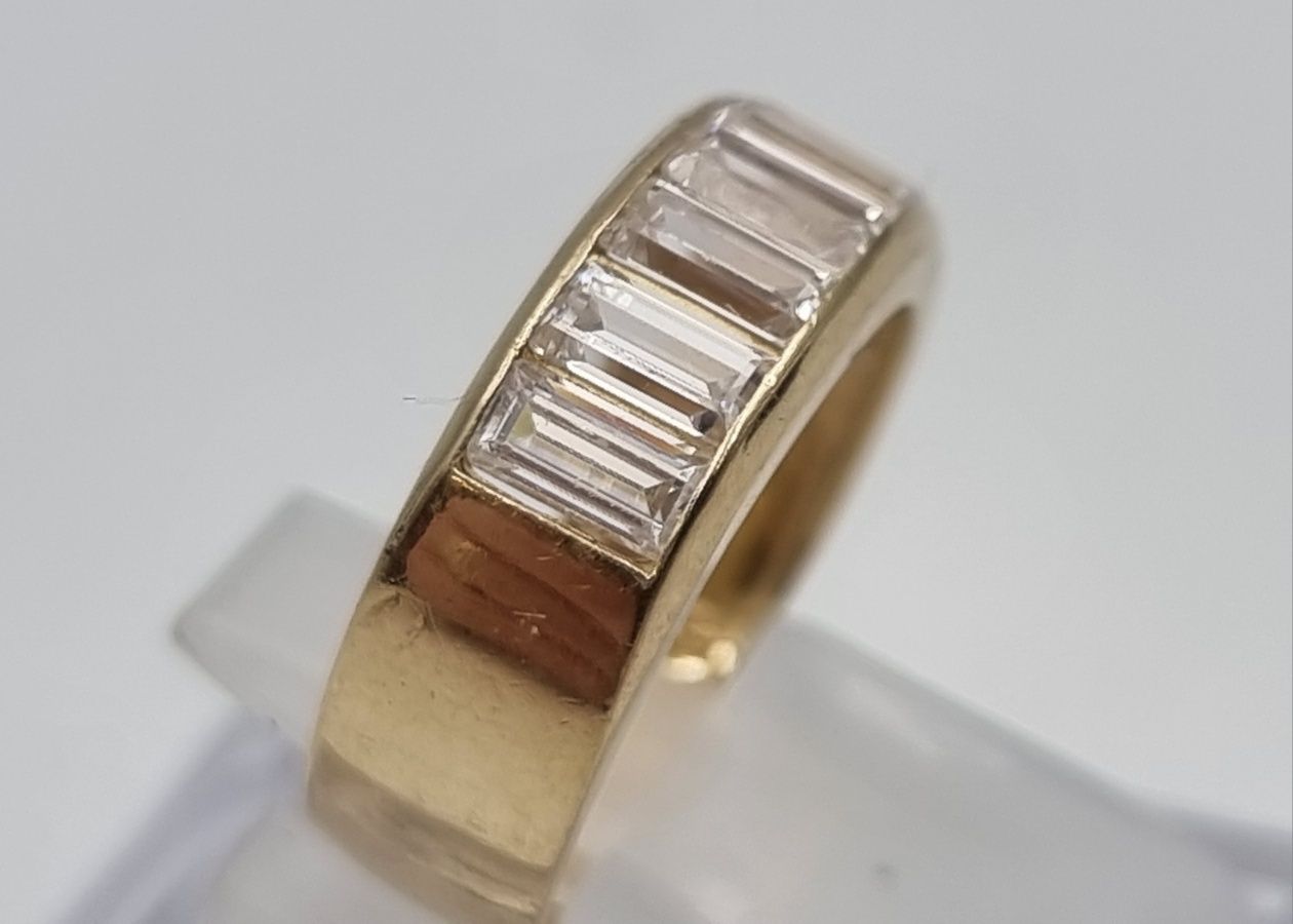 Piękny złoty pierścionek 585 3.56 g r 11