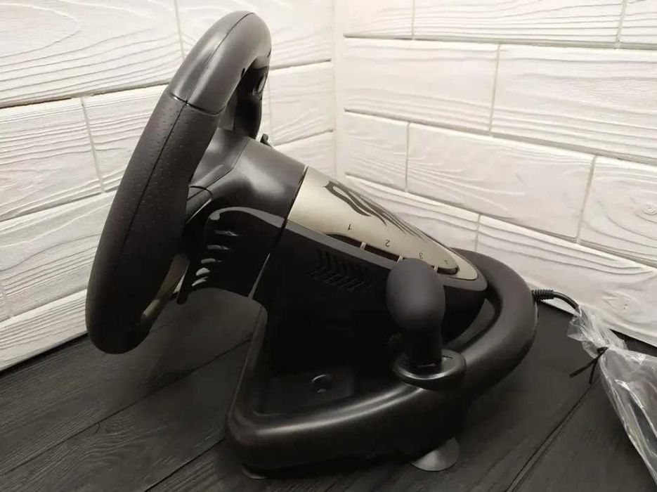 Продам руль для игр на пк ps4 автомат коробка вибрация поворот на 180