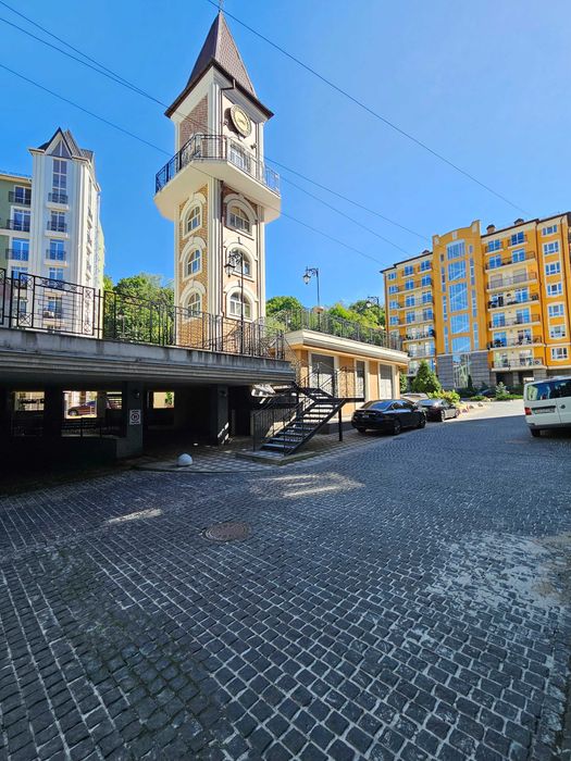 БЕЗ% Продаж місця в підземному паркінгу у ЖК Подол Град