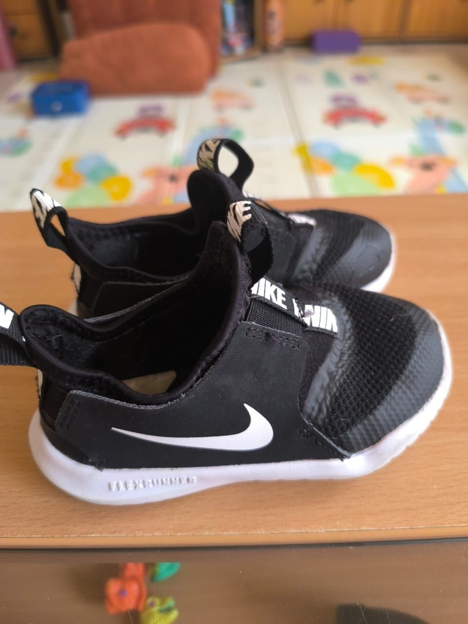 Кросівки Nike 24р