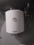 Sprzedam podgrzewacz elektryczny, i zasobnik cwu 140 l.