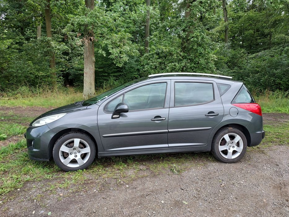 Peugeot 207sw 1.6 benzyna