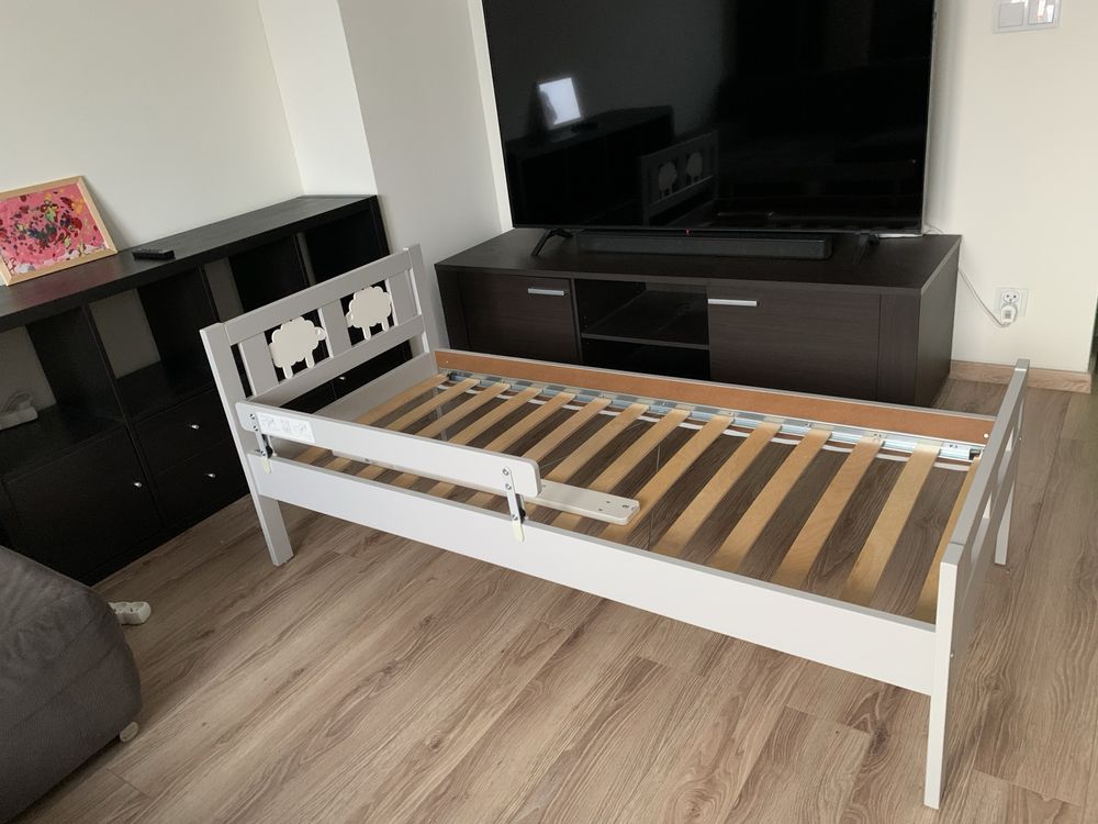Łóżko Kritter Ikea z materacem Underlig - szare-Stan Idealny