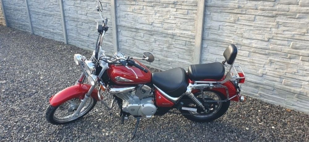 Suzuki Intruder 125 VL