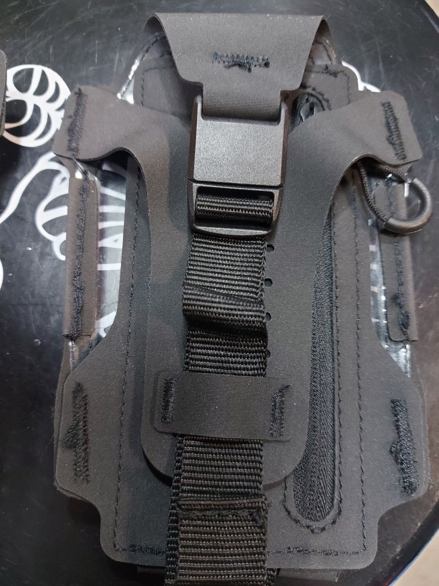 Чохол adidas Run Handy Case - чорний H64868