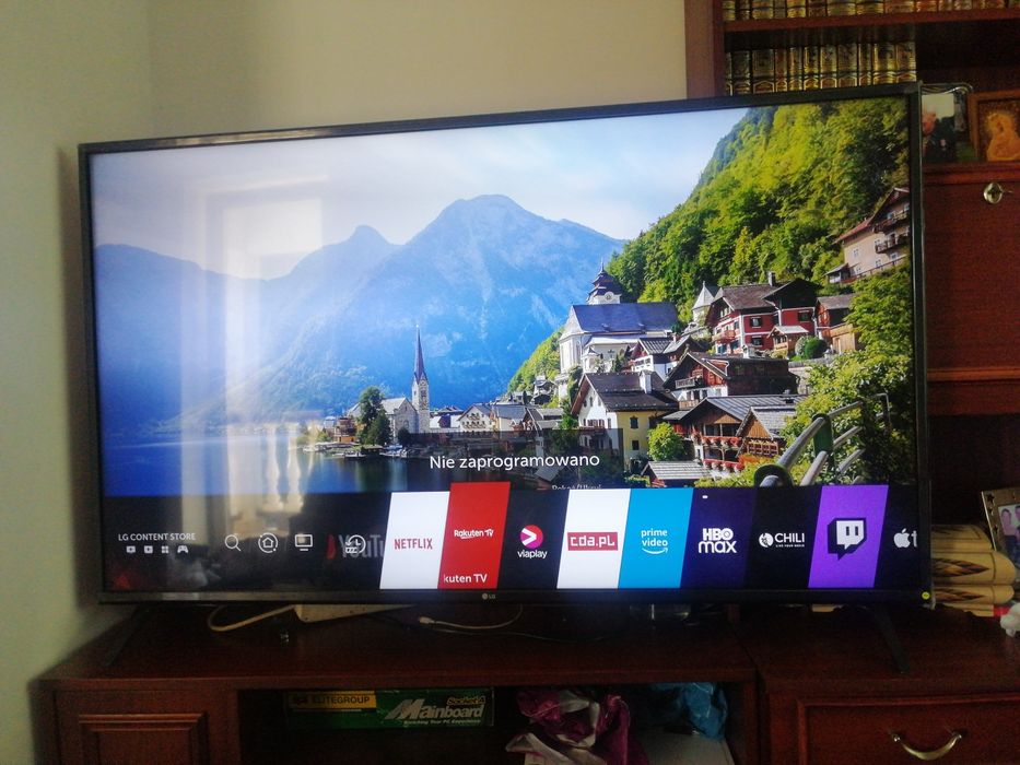 Sprzedam telewizor lg 4K Hevc YouTube Netflix