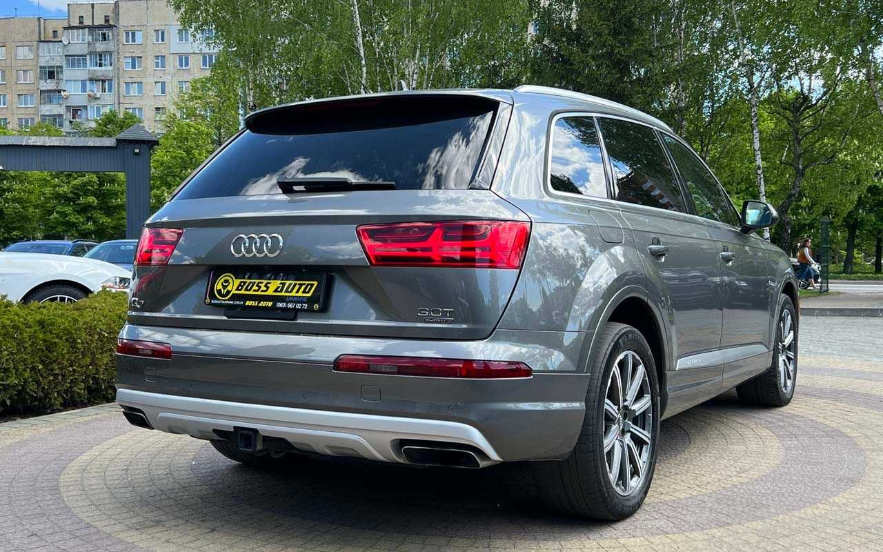 Audi Q7 2017 року