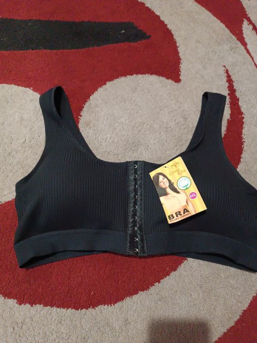 Топ для великих грудей