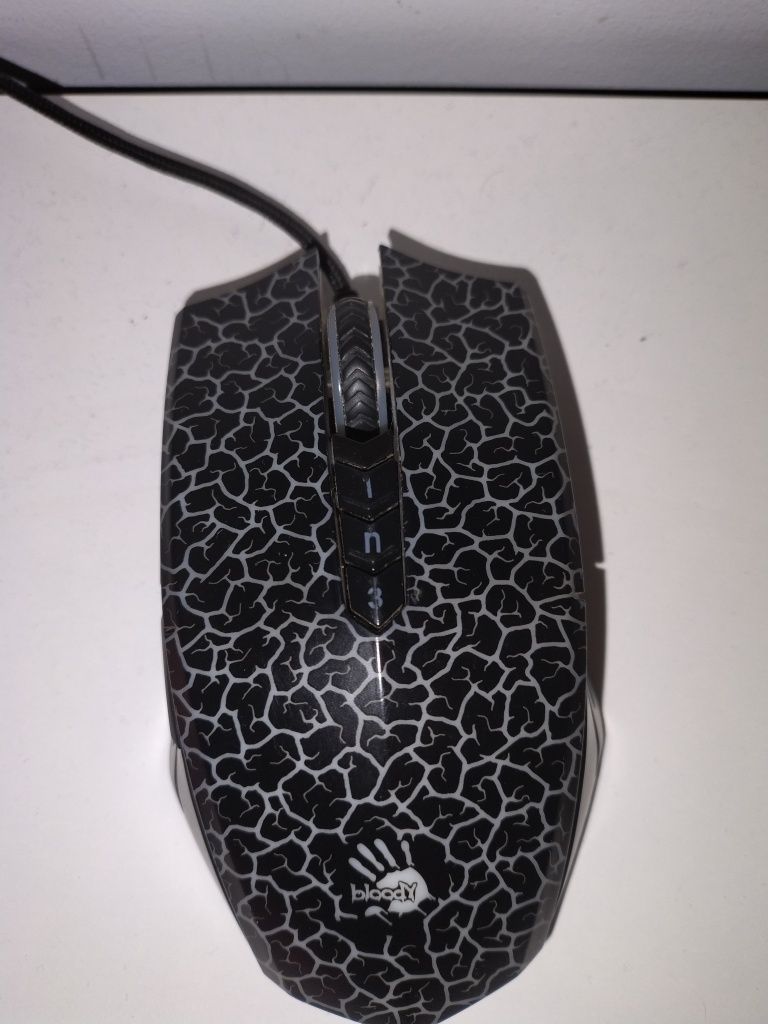 Myszka Bloody a70