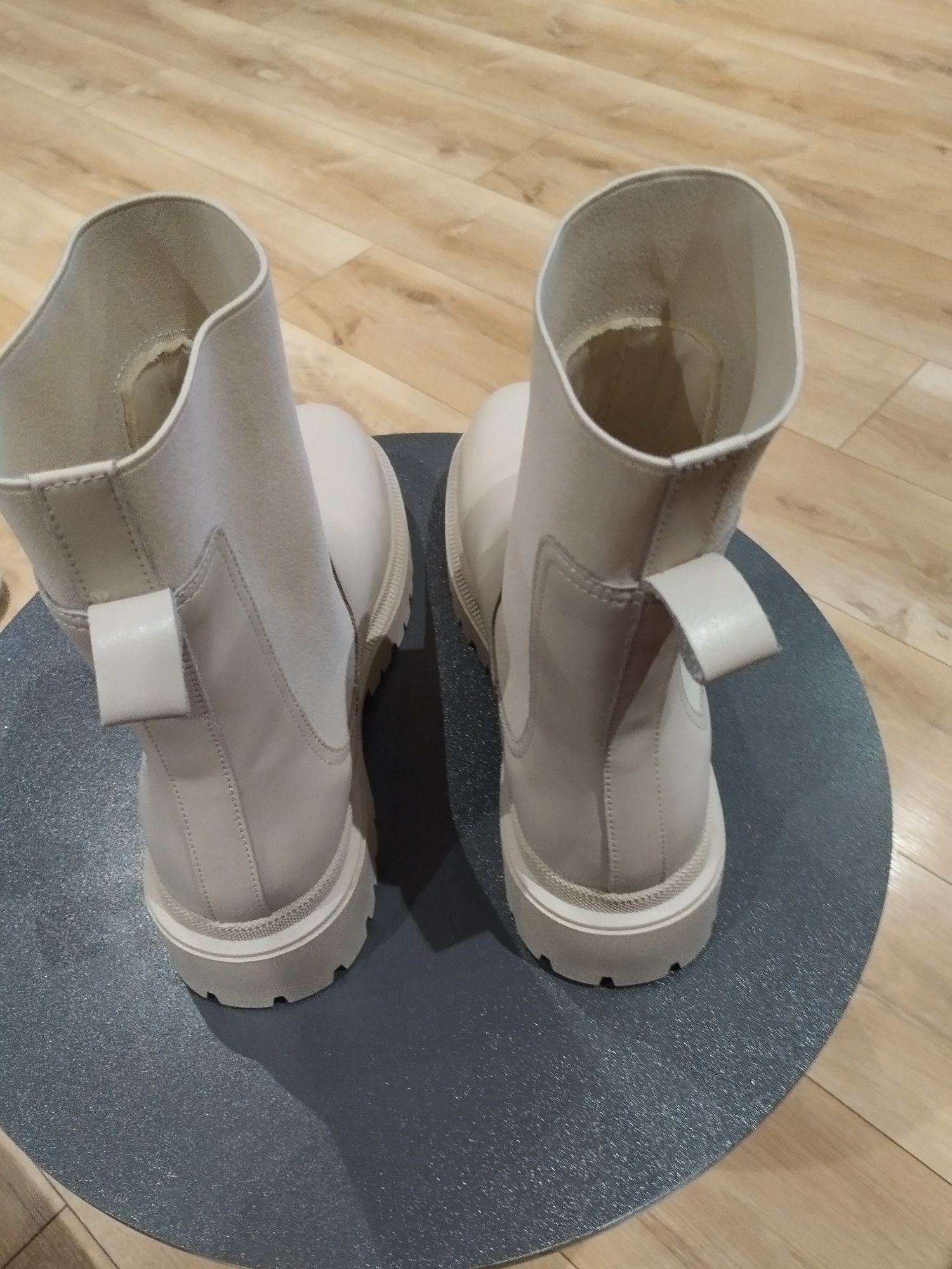 Buty damskie jesienno-zimowe