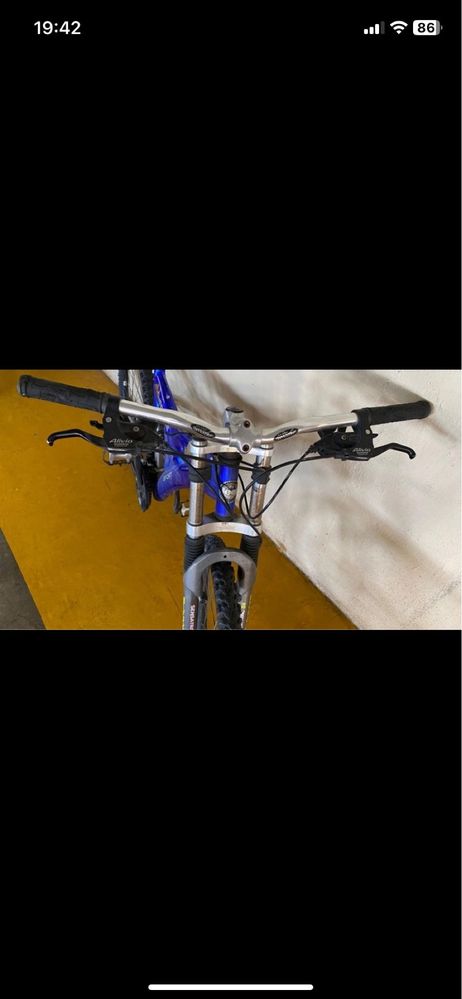 Bicicleta Jeep Cherokee - adulto