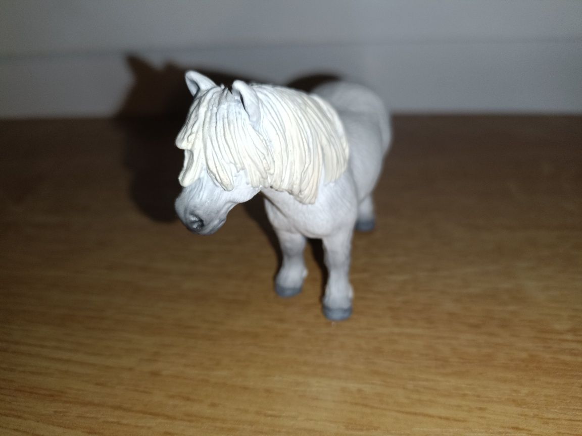 Kucyk szetlandzki schleich custom