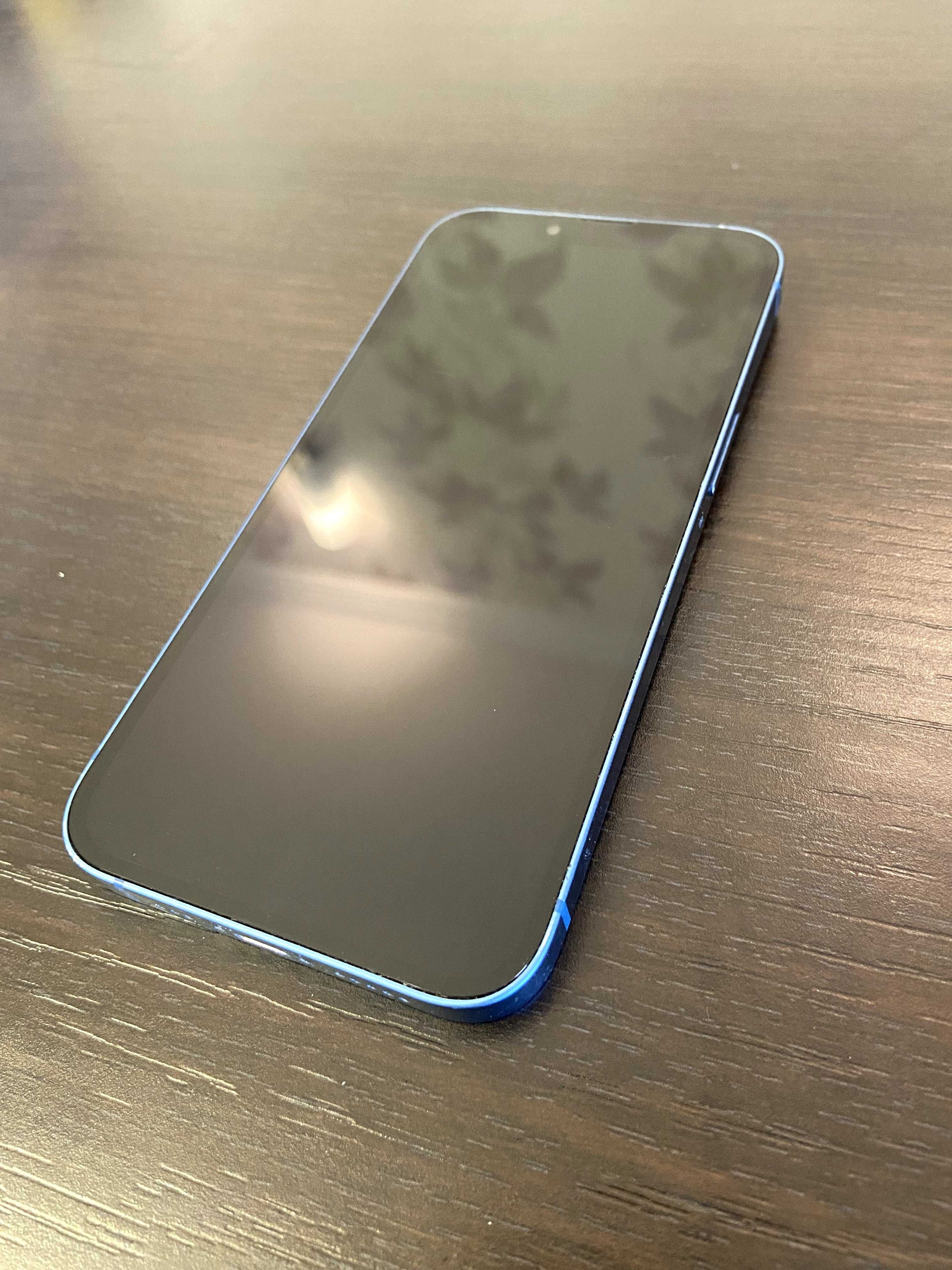 Смартфон Apple iPhone 13 128Gb Blue - на запчастини