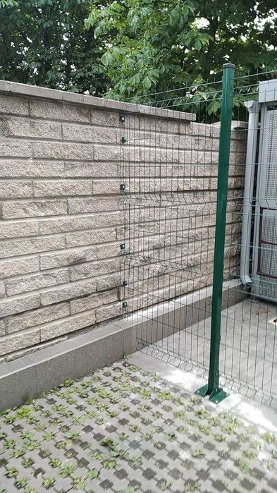 Секционный забор из металл сетки.Ограждение, ворота,калитка.Монтаж