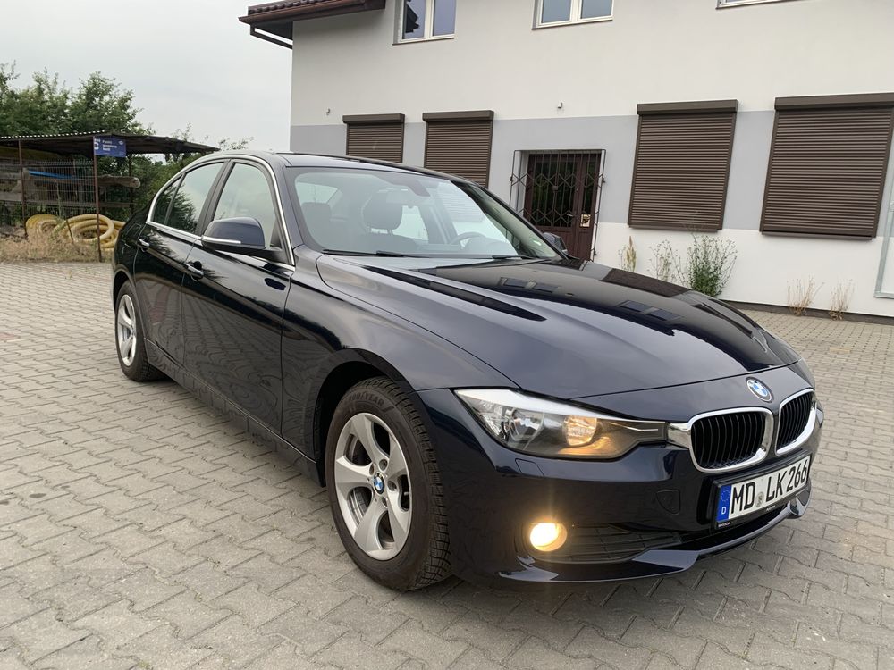 BMW 320D F30 163 KM niski przebieg climatronic super stan OPŁACONA