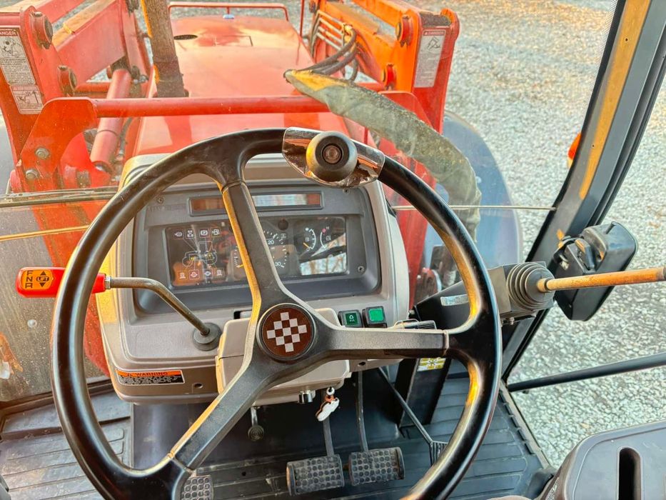 Трактор Kubota M 120