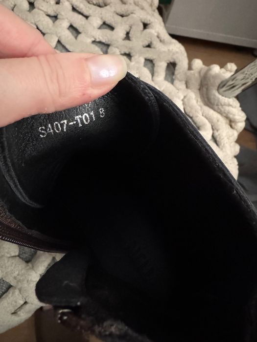 Botki czekoladowe ala Martensy ze skóry wegańskiej Tijn