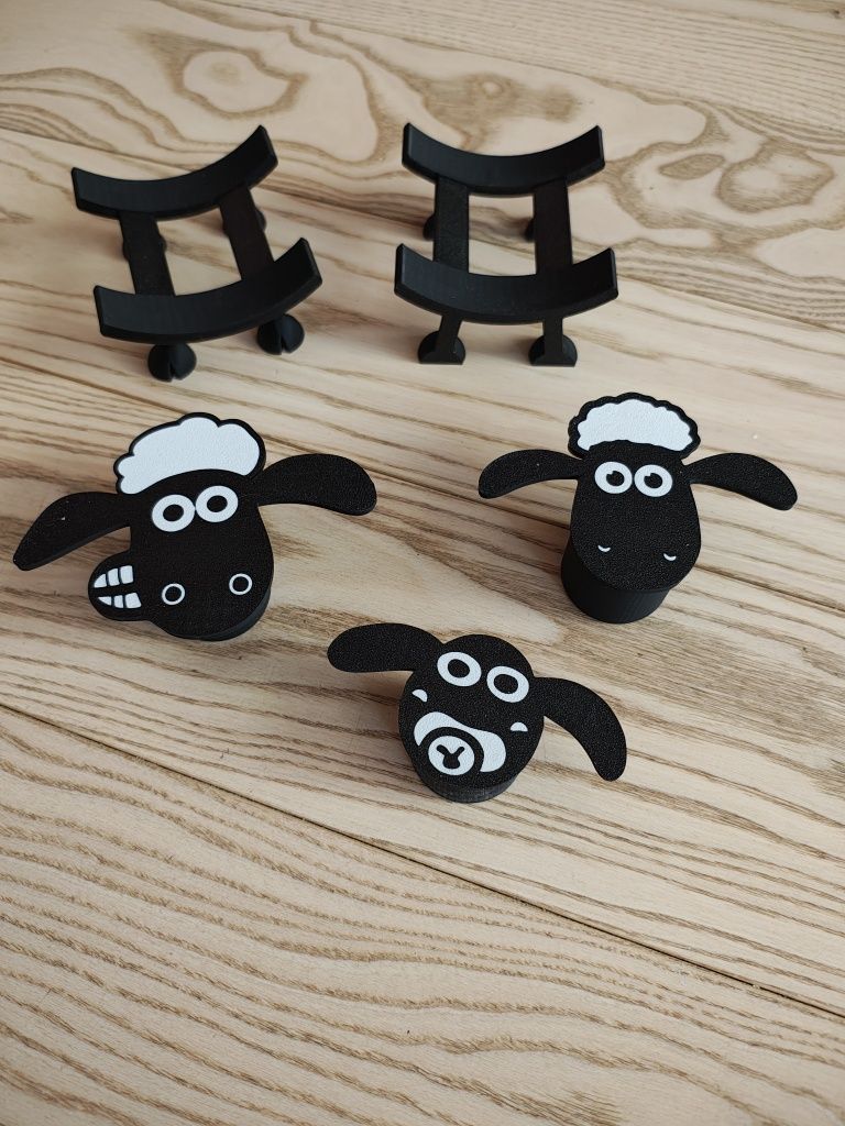 3 stojaki na papier toaletowy baranki Shaun