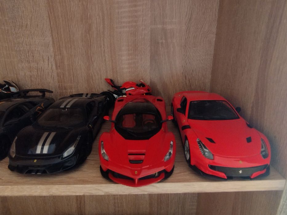 Miniaturas 1/24 como novas