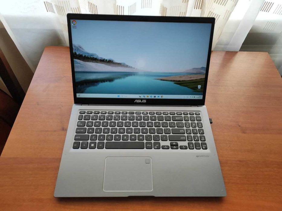Ноутбук ASUS 15.6" X515EA I5\ 24 озу \ 1472 gb