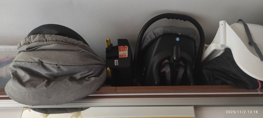 Wózek plus gratis łóżeczko i krzesełko