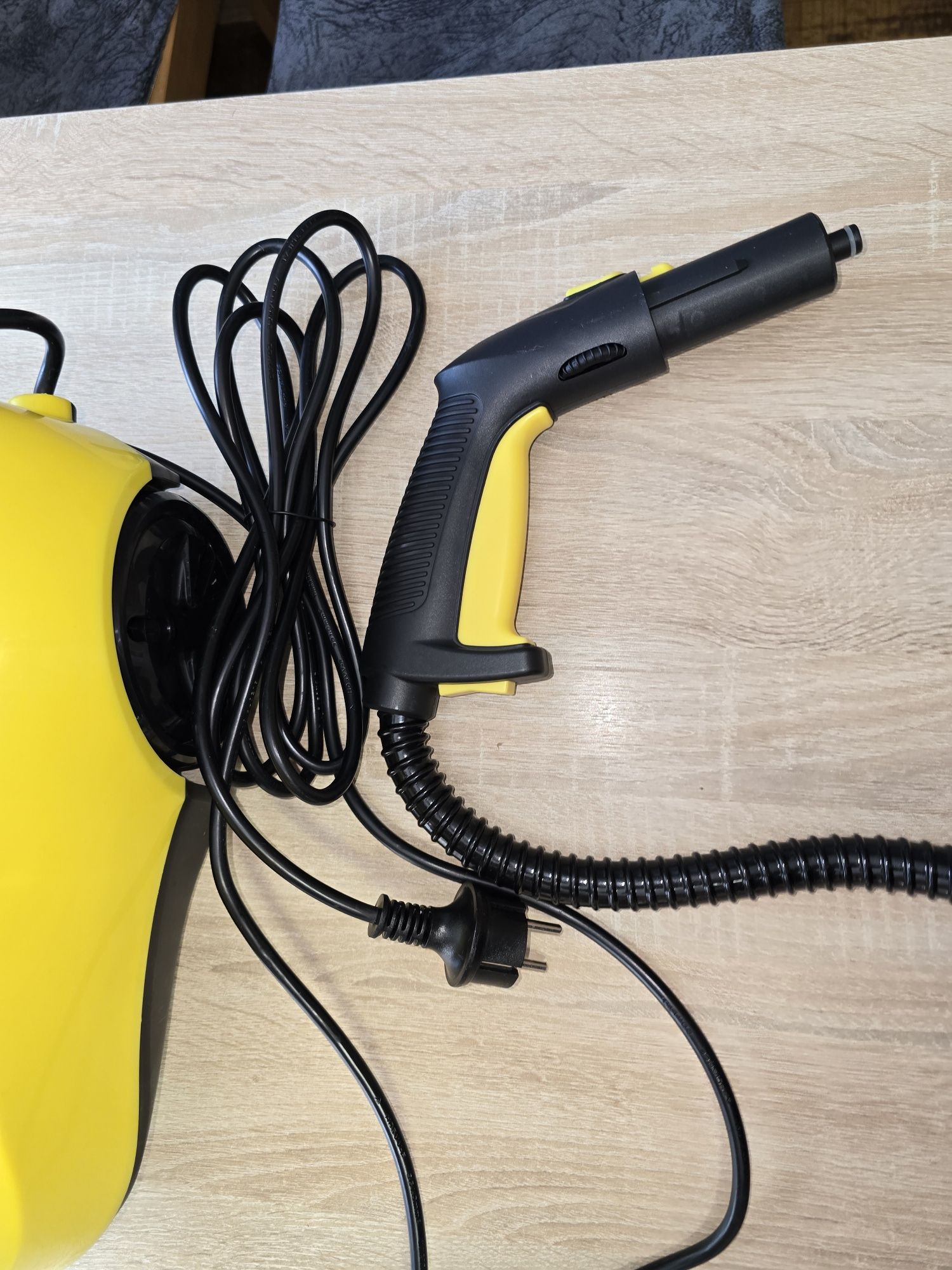 Myjka Parowa TVD Steam Cleaner Uniwersalne Końcówki 1800 W 5 Bar