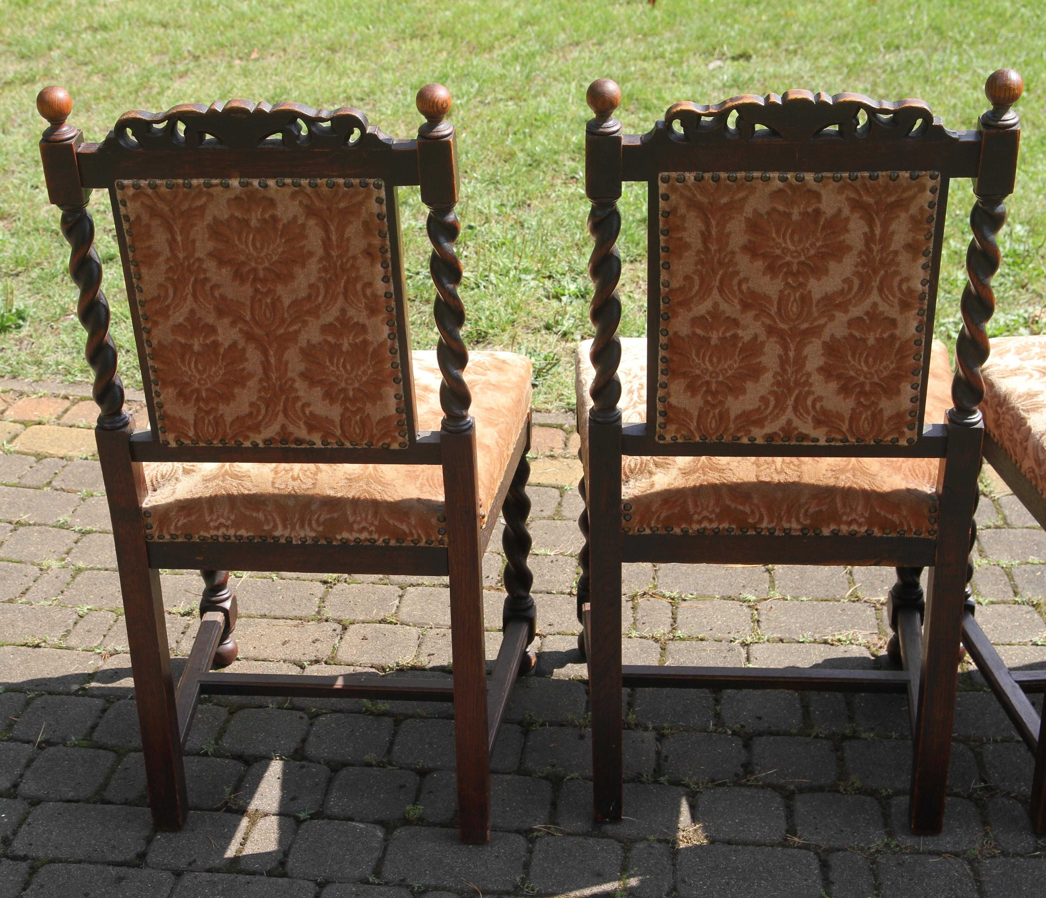 Przepiękne krzesła dębowe rzeźbione na styl Barokowy lata 60.