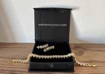 Conjunto brincos e pulseiras swarovski dourados