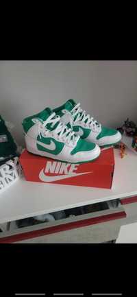 NIKE Dunk High Retro Bttys rozmiar 42