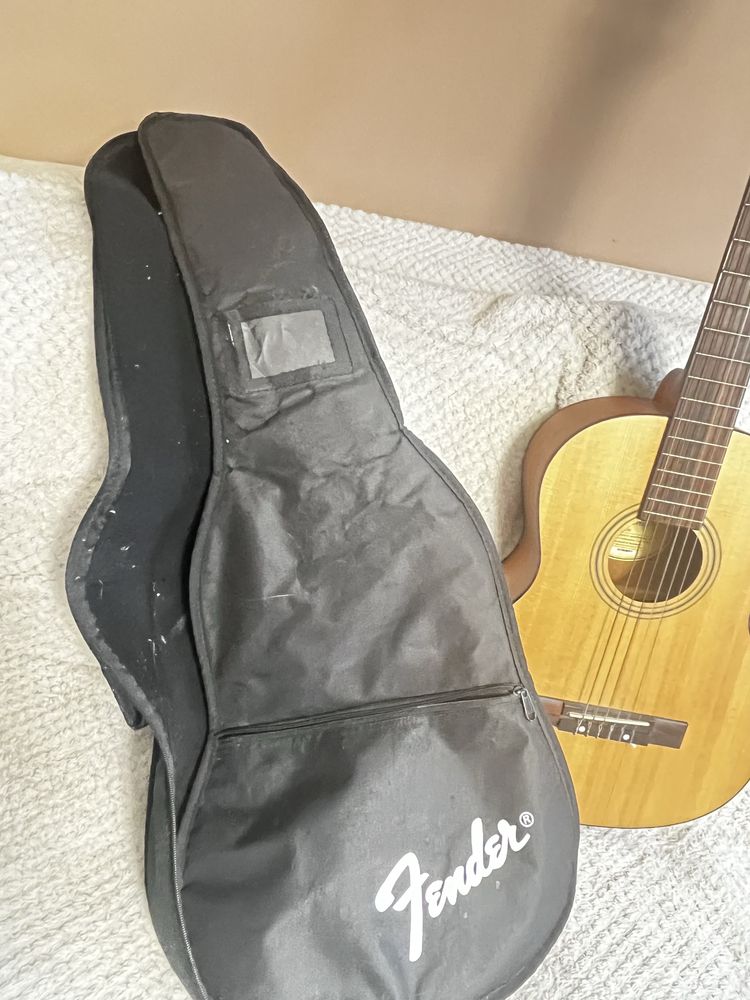 Gitara z pokrowcem, dla dziecka rozm. 36