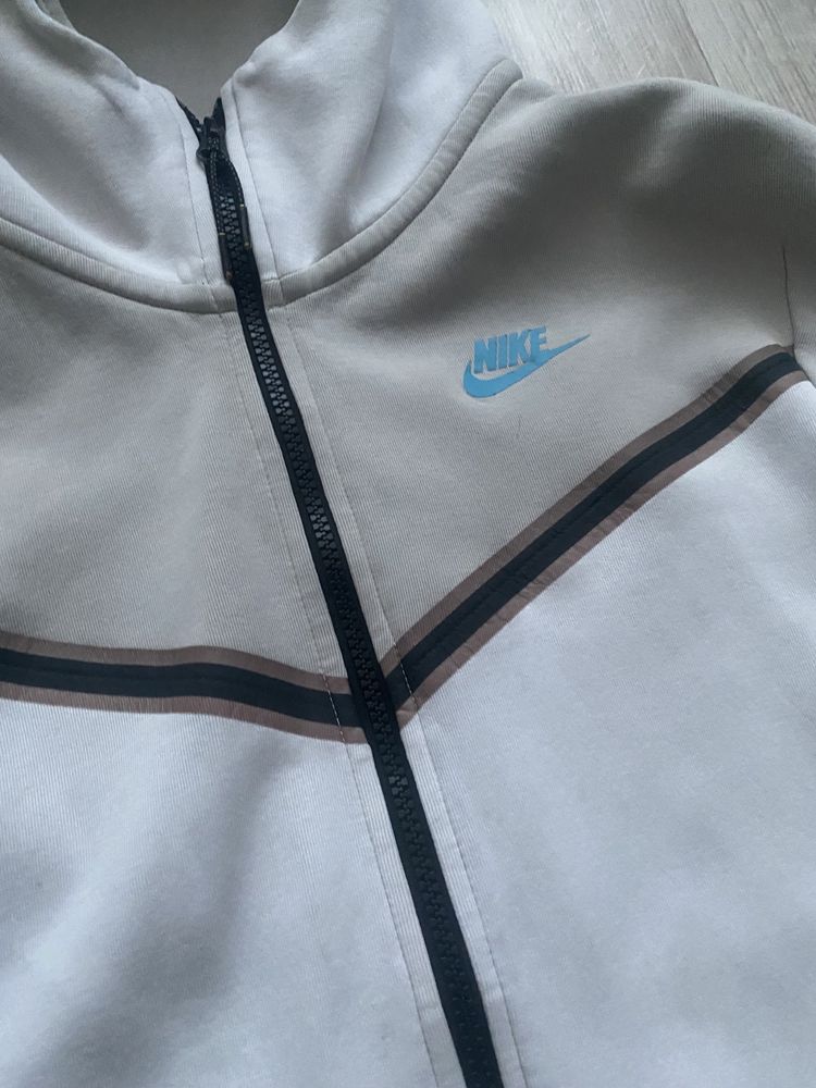 Nike teech fleece legit