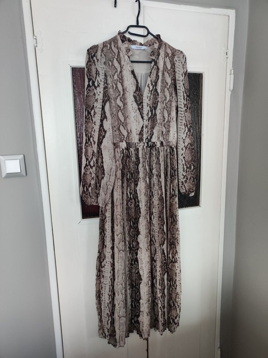 Sukienka Reserved 36 maxi