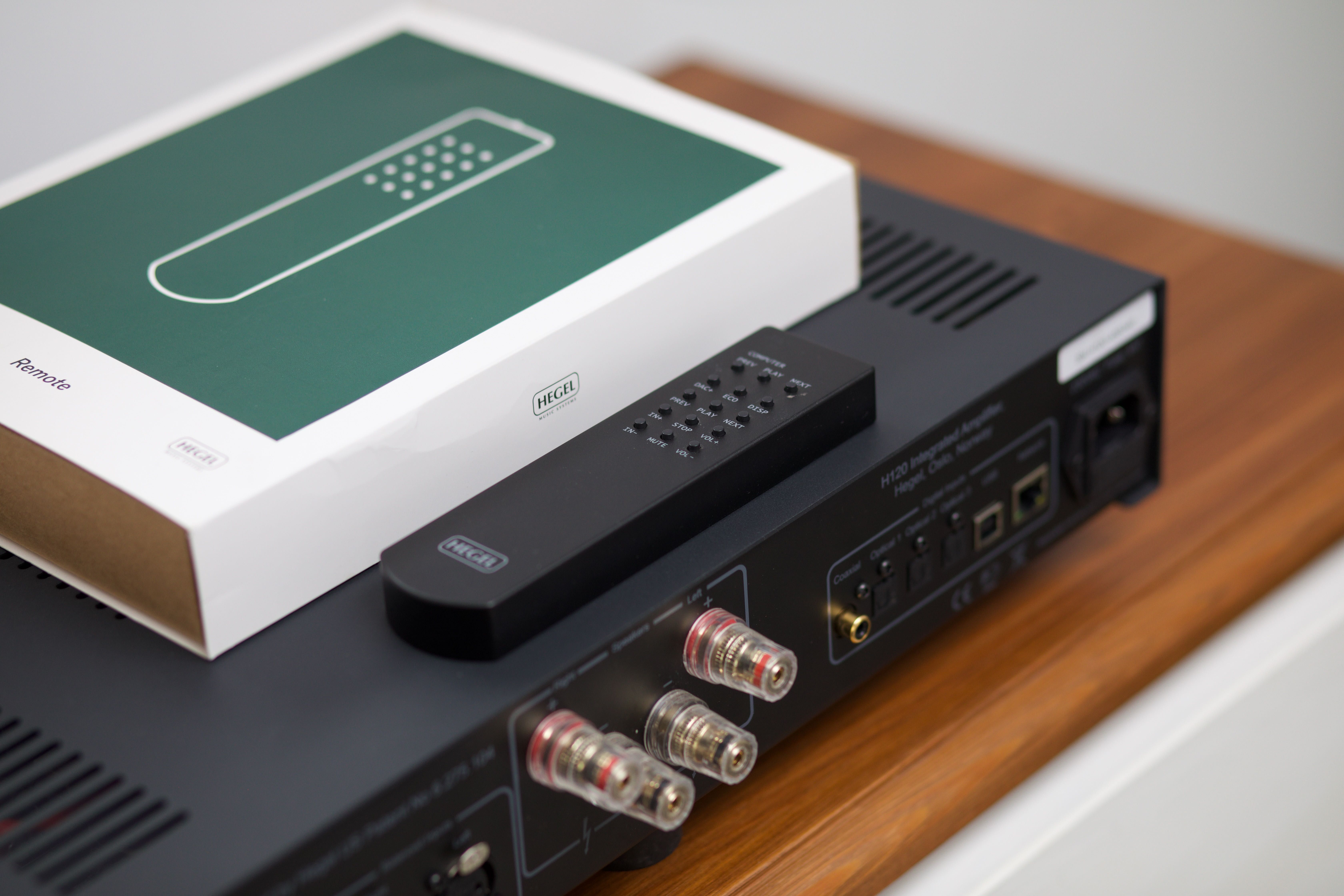 Wzmacniacz audio Hegel H120