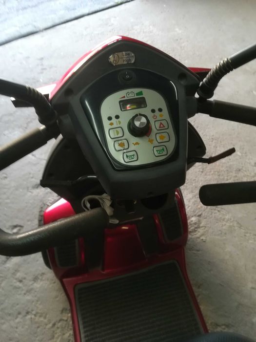 Stannah Scooter Midi, eléctrica