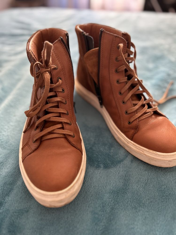 Botas para época fria