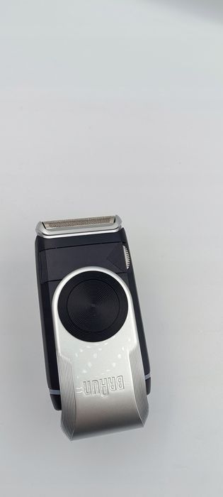 Golarka elektryczna dla mężczyzn podróżna Braun MobileShave M-90