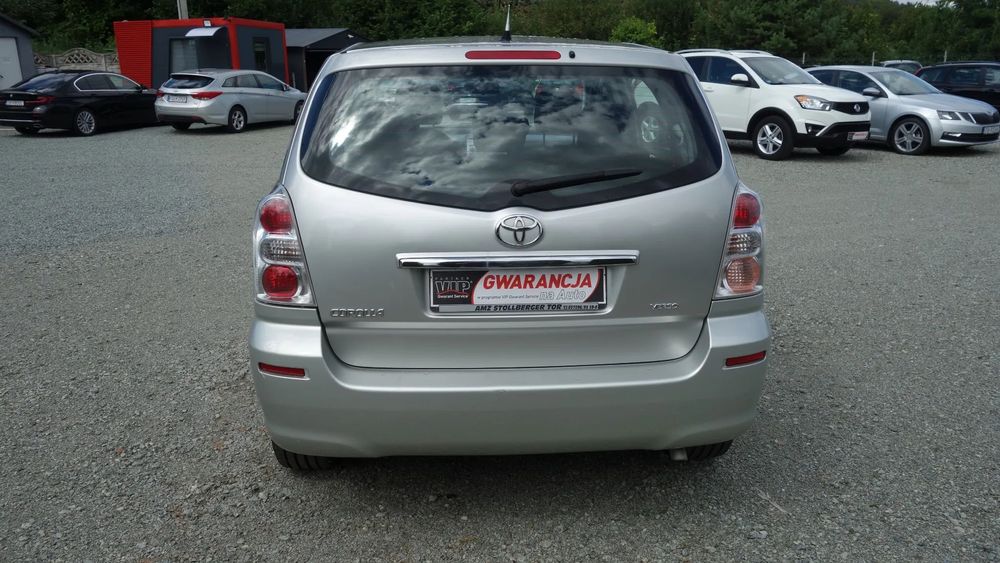 Toyota Corolla Verso 1.8 VVTi Sol+7 Klimatyzacja Bardzo Dobry Stan
