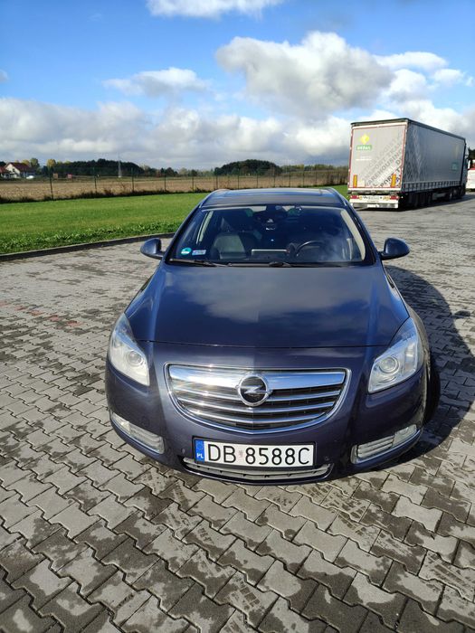 Opel insignia kombi sport 160kM 2011r pierwszy właściciel
