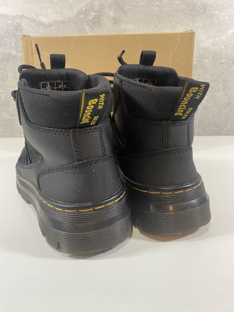 Botki sznurowane Dr. Martens czarne rozmiar 38