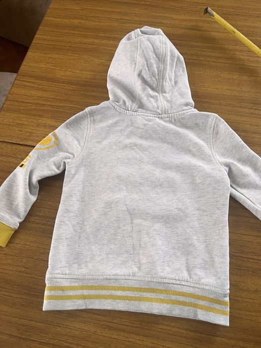 Кофта на 2-3 рочкі