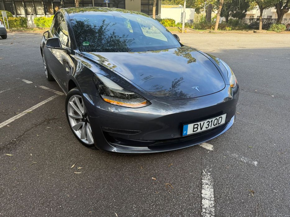 Tesla Model 3 Long Range AWD Dual Motor