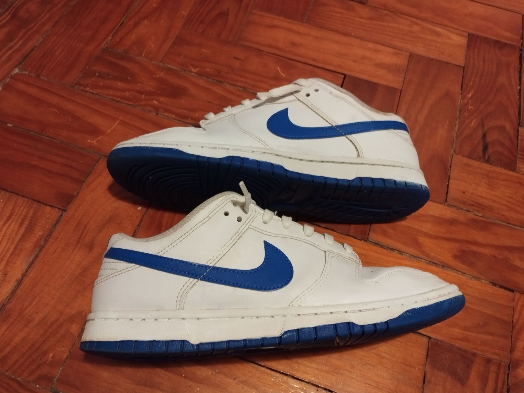 Nike dunk low retro 1
