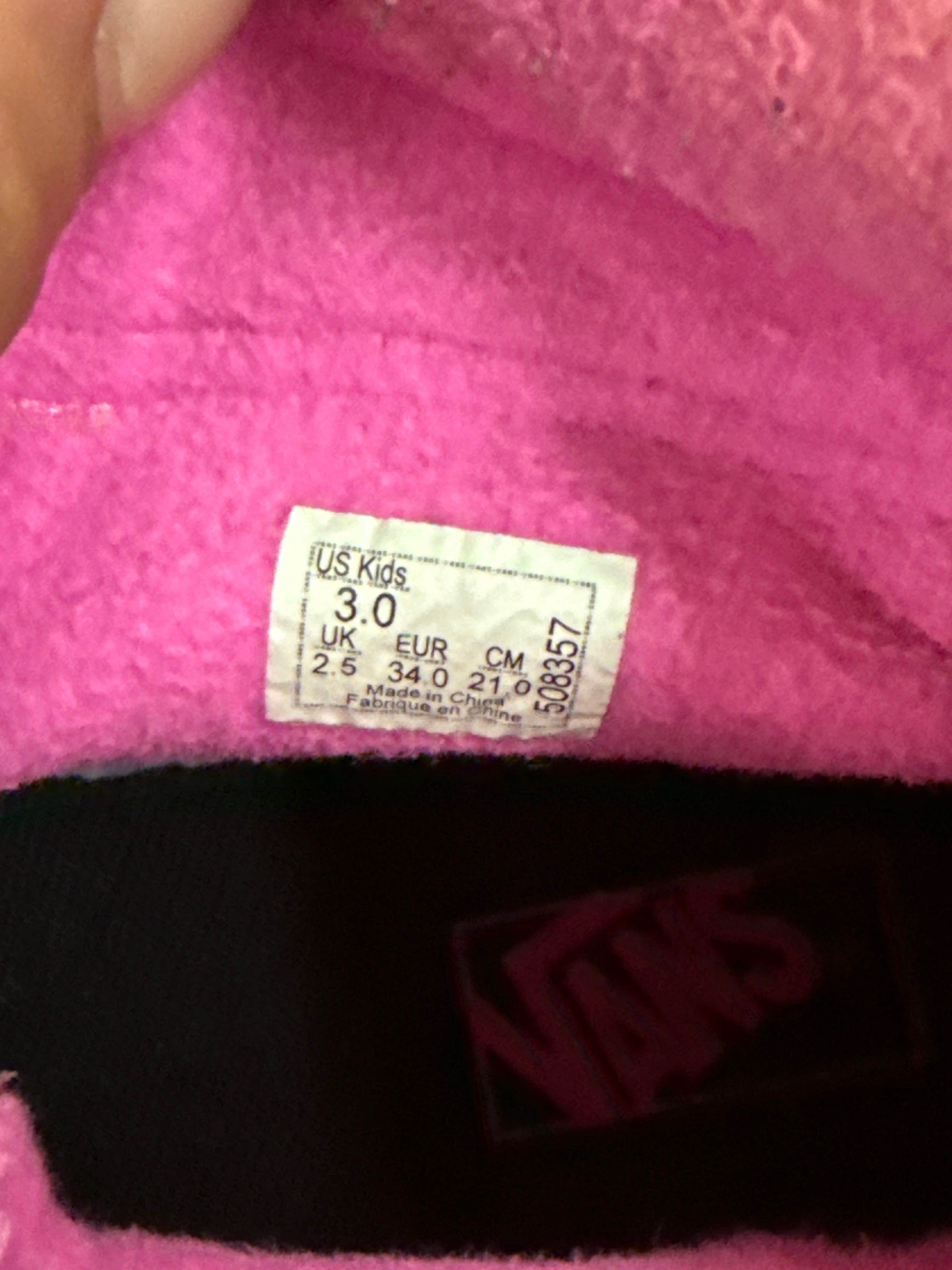 Взуття VANS для дівчинки