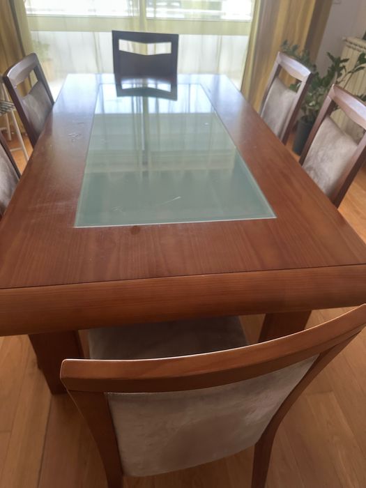 Sala de jantar e mesa de centro de Cerejeira Mel de Paços de Ferreira